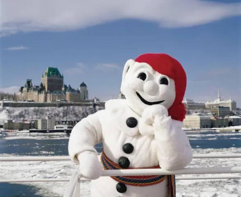 Good Vibes Only -Modern And Spacious 2 Bedroom Condo 4 Beds Free Parking, Gym Québec Exteriör bild