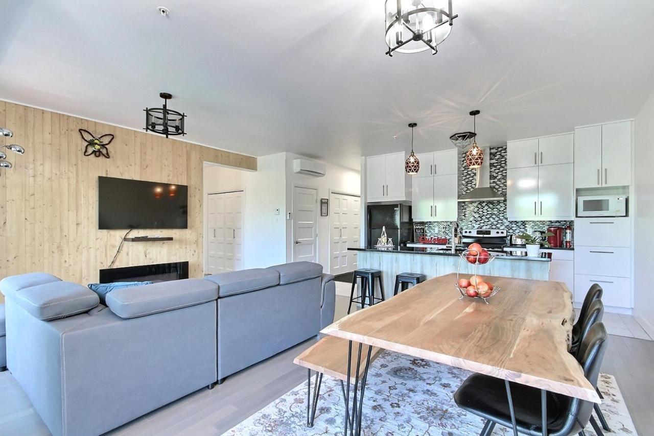 Good Vibes Only -Modern And Spacious 2 Bedroom Condo 4 Beds Free Parking, Gym Québec Exteriör bild